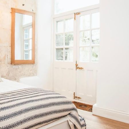 Garden Flat In Period Property Centrally Located Bath Exterior foto